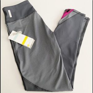 NWT. Girls Zella All Day Leggings.